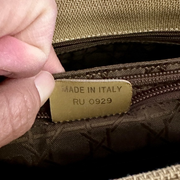 Authentic vintage Christian Dior bag - Picture 8 of 9